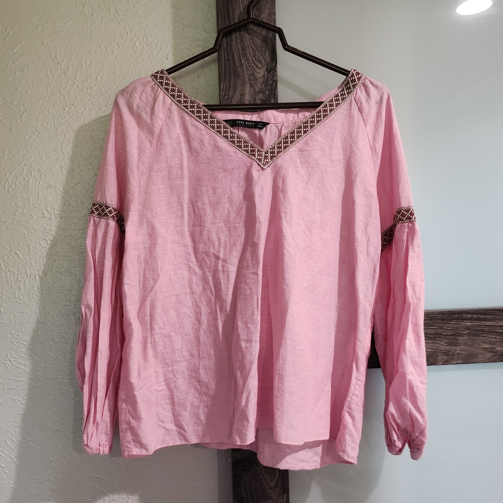 3/$15 Zara Pink V-Neck Blouse with Embroidered Trim
